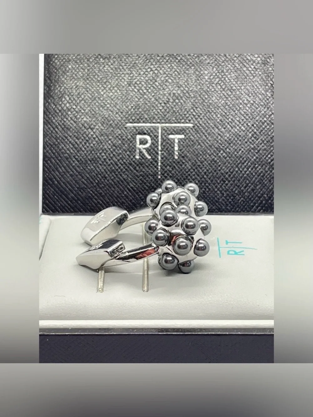 Tateossian Pearl Ball Cufflinks Silver Tone Gray Boxed Designer Luxury Modern